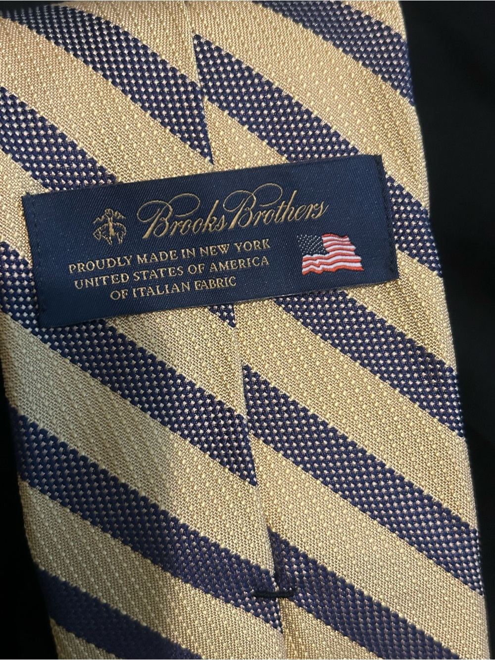 Brooks Brothers Navy and Gold Diagonal Stripe Silk Tie